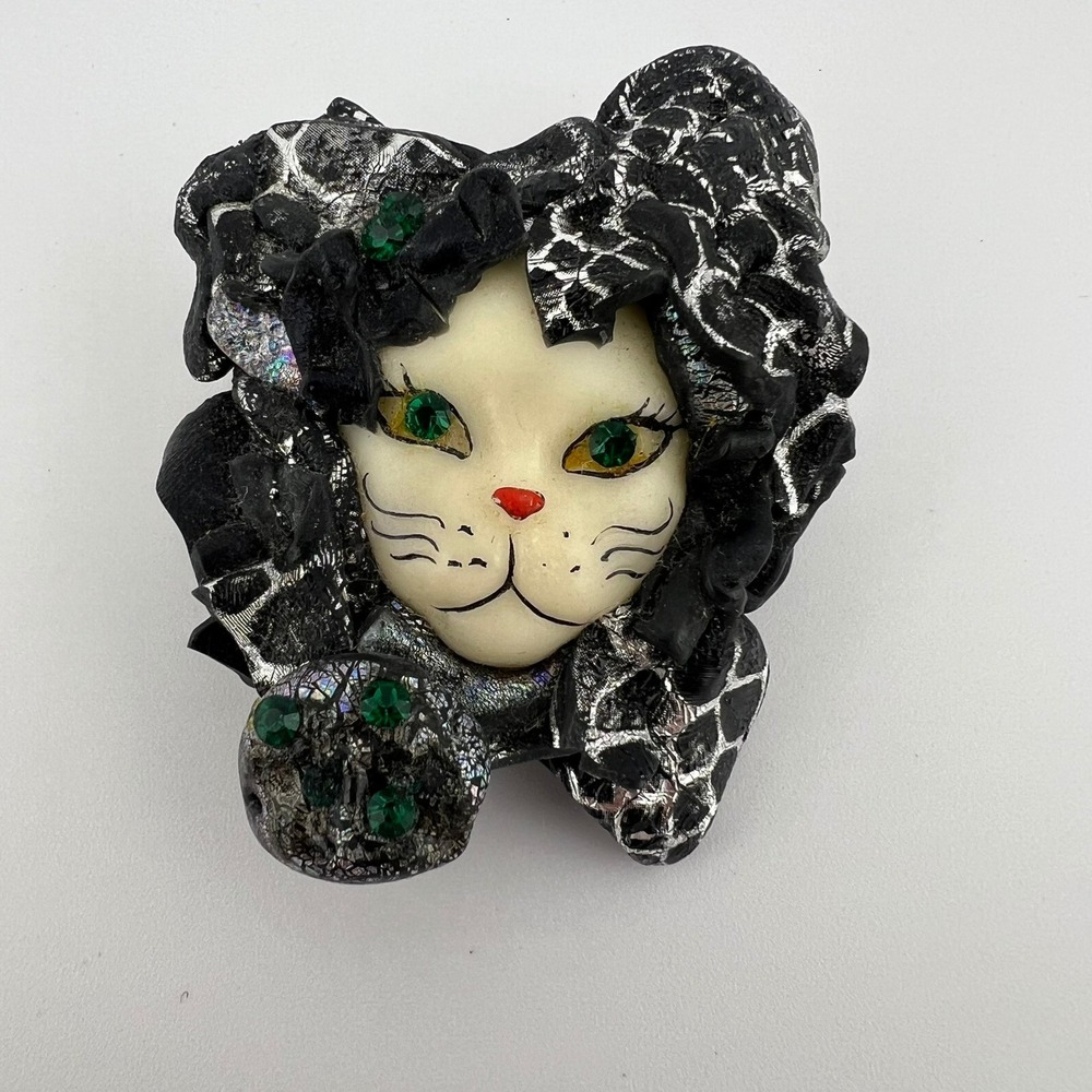 Vintage Handmade Cat Face Brooch Whimsical Black Silver Green Rhinestones‎